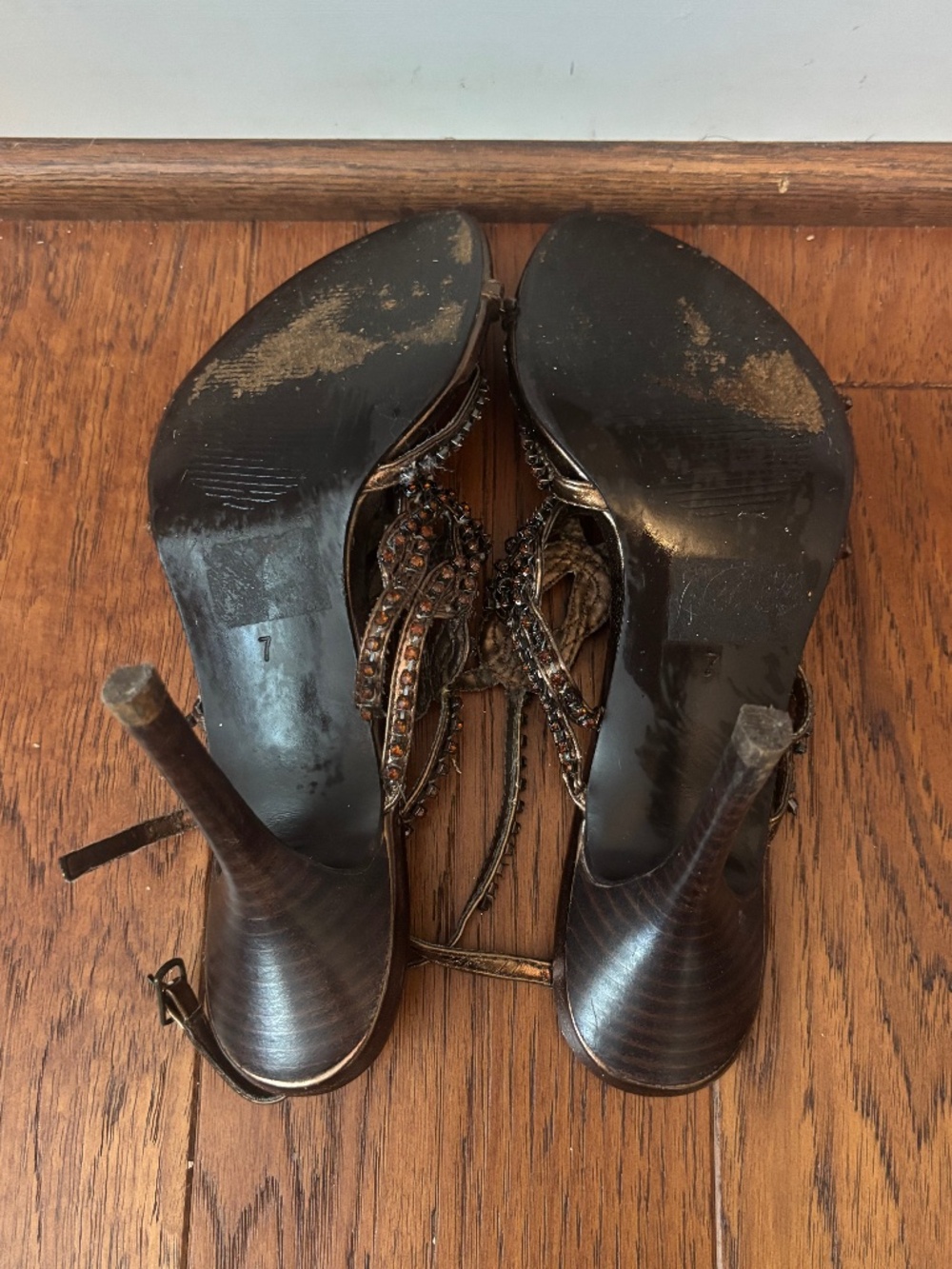 Bronze Two Lips Sandals with Rhinestone Embellishment - Picture 6 of 6